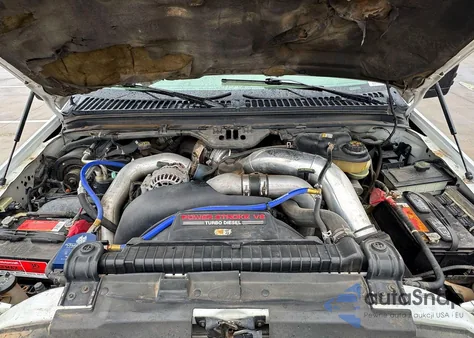 2003 Ford F250 Super Duty z USA, uszkodzony, nr VIN 1FTNW21P33EC81102